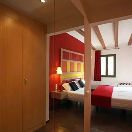 アパート アパルタメンツ シウタット ヴェリャ