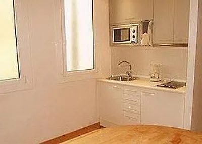 Ciutat Vella Apartment Barcelona